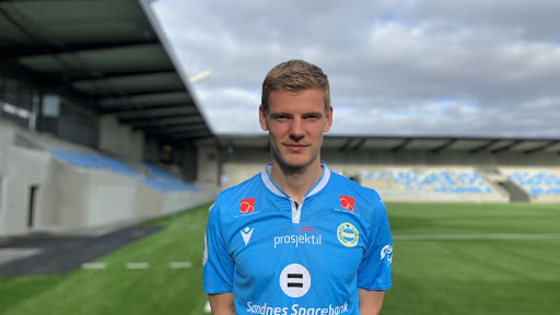 Ari Mohr Jónsson og liðfelagarnir í Sandnes vunnu 2-1 á Ull/Kisa uppá tveir ótrúligar deyðbóltar